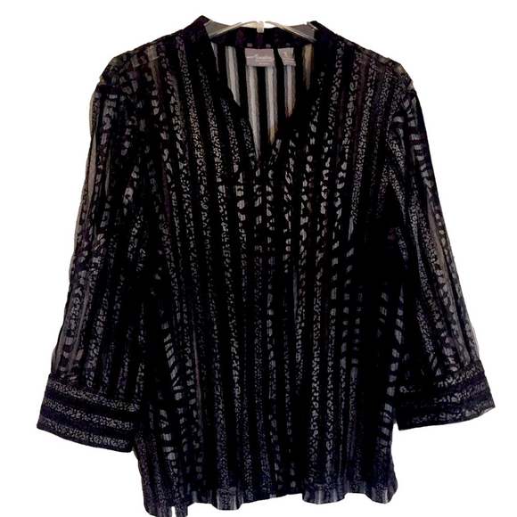 CHICOS Tops - CHICOS TRAVELERS Sz 3 16-18 ZIP UP Lightweight Jacket Pit to Pit 24 1/2" Preworn